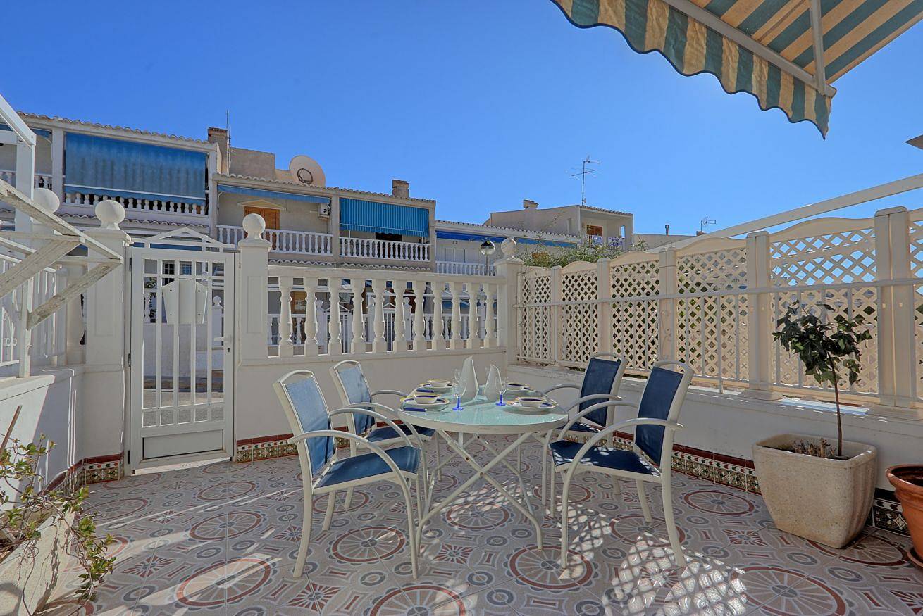 Hel leilighet, Ferieleilighet for 4 personer med badebasseng in Santiago Bernabeu, Santa Pola