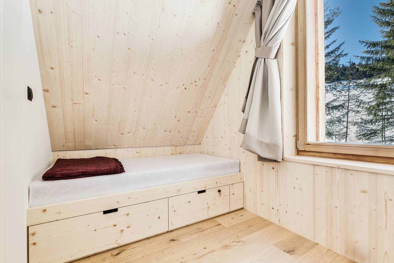 Chalet 'Obomilla Außeregge' mit Bergblick, Gemeinschaftsgarten und Wi-Fi in Meransen, Mühlbach