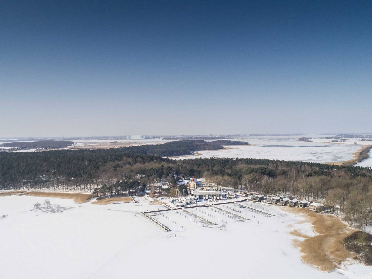 Ganze Ferienwohnung, Im-jaich Naturoase Gustow - Uferhaus in Gustow, Stralsund Umland
