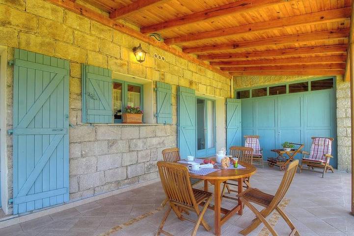 Location de vacances pour 2 personnes, avec jardin dans Filitosa - 3