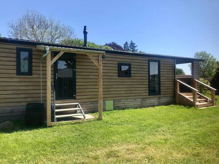 Camping für 4 Personen, mit Terrasse und Garten sowie Ausblick in Vorpommern