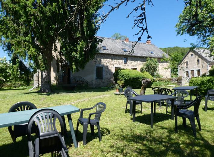 Gîte pour 15 personnes, avec jardin