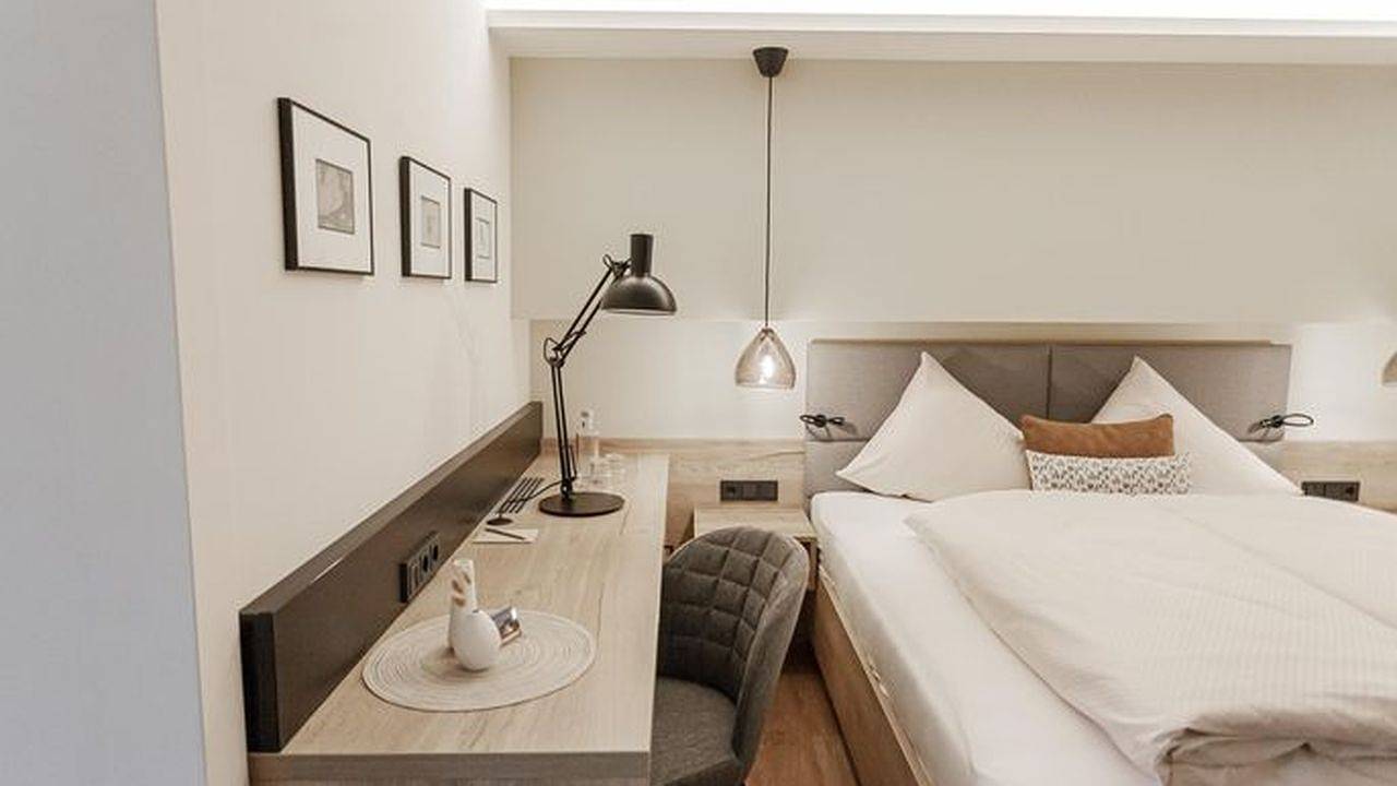 Einzelzimmer für 1 Person (12 m²) in Maurach am Achensee in Maurach, Eben am Achensee