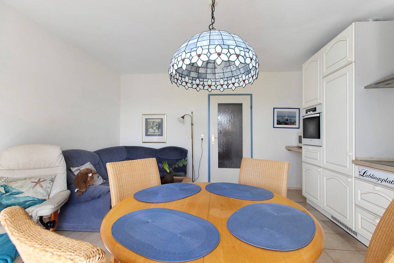 Ganze Wohnung, Apartment 'Fewo 8 Pellworm' mit privater Terrasse, Garten und Wlan, Platz für bis zu 4 Gäste in Dagebüll, Nordseeküste