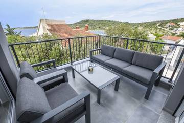 Apartament Wakacyjny dla 10 osoby w Kanica, Razanj, Zdjęcie 1