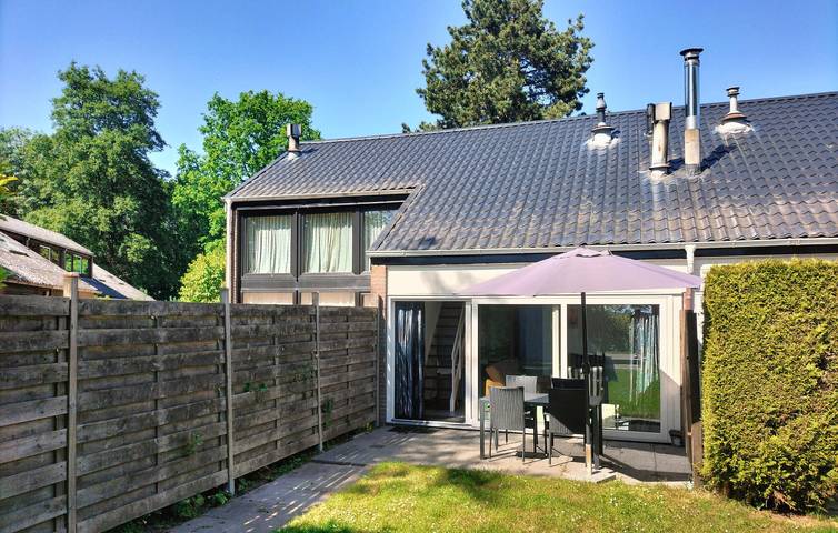 Ferienhaus für 4 Personen, mit Garten und Terrasse - 1