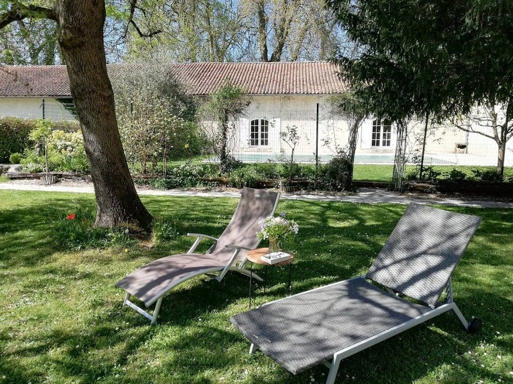 Domaine des Platanes, au bord de la Charente - Chambre 3-suite in Bourg-Charente, Charente