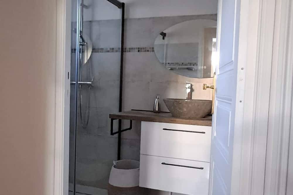 Entire apartment, Gite L'abri gascon in Auch, Gers