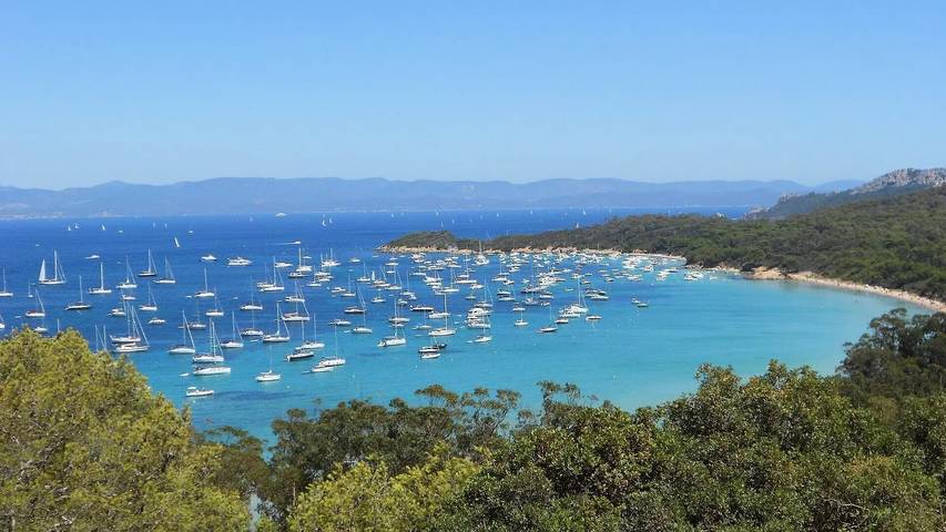 Wohnwagen für 4 Personen, mit Terrasse und Sauna in Hyeres - 4