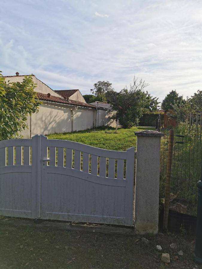 Gîte pour 2 personnes, avec terrasse et jardin à La Jonchère - 4