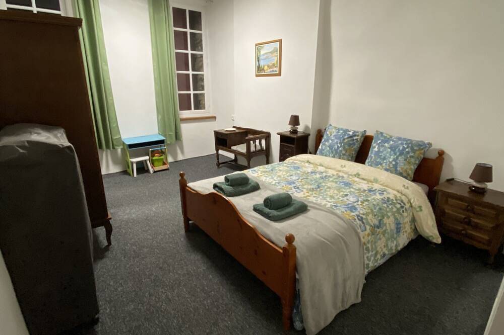 Cosy house with full amenities close to place de la republique in Limoux, Limoux region