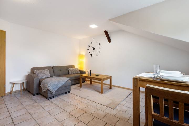 Ganze Wohnung, Ferienwohnung Thomée" mit Terrasse und Wlan in Kreis Steinburg