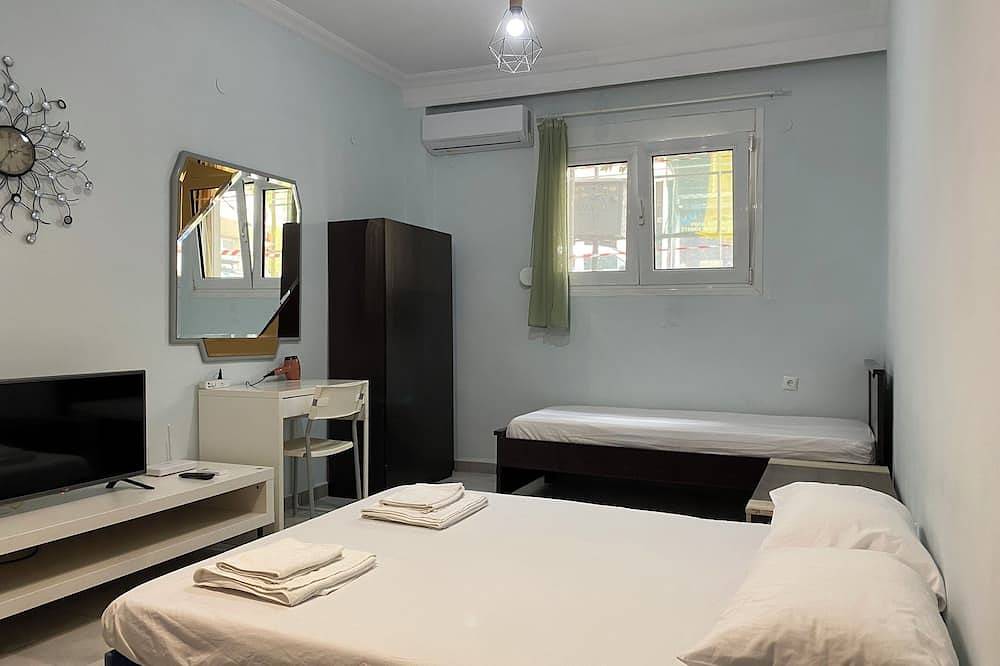 Close to the sea and the centre of thessaloniki! in Faliro (Thessaloniki), Thessaloniki region