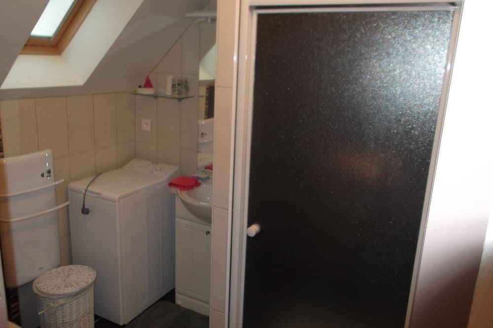 Gite apartment 2 people located between cauterets luz gavarnie ideal spa treatment in Soulom, Pyrenees National Park