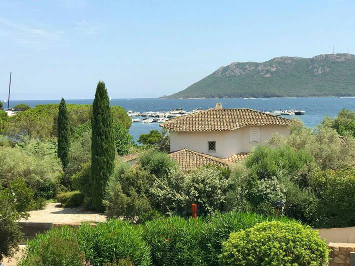 Ferienhaus für 8 Personen, mit Garten und Terrasse, mit Haustier in Porto-Vecchio