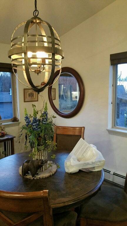 Wunderschöner Upper Hillside in der Nähe des Chugach State Park, reich an Natur und dennoch praktisch in Anchorage, Alaska