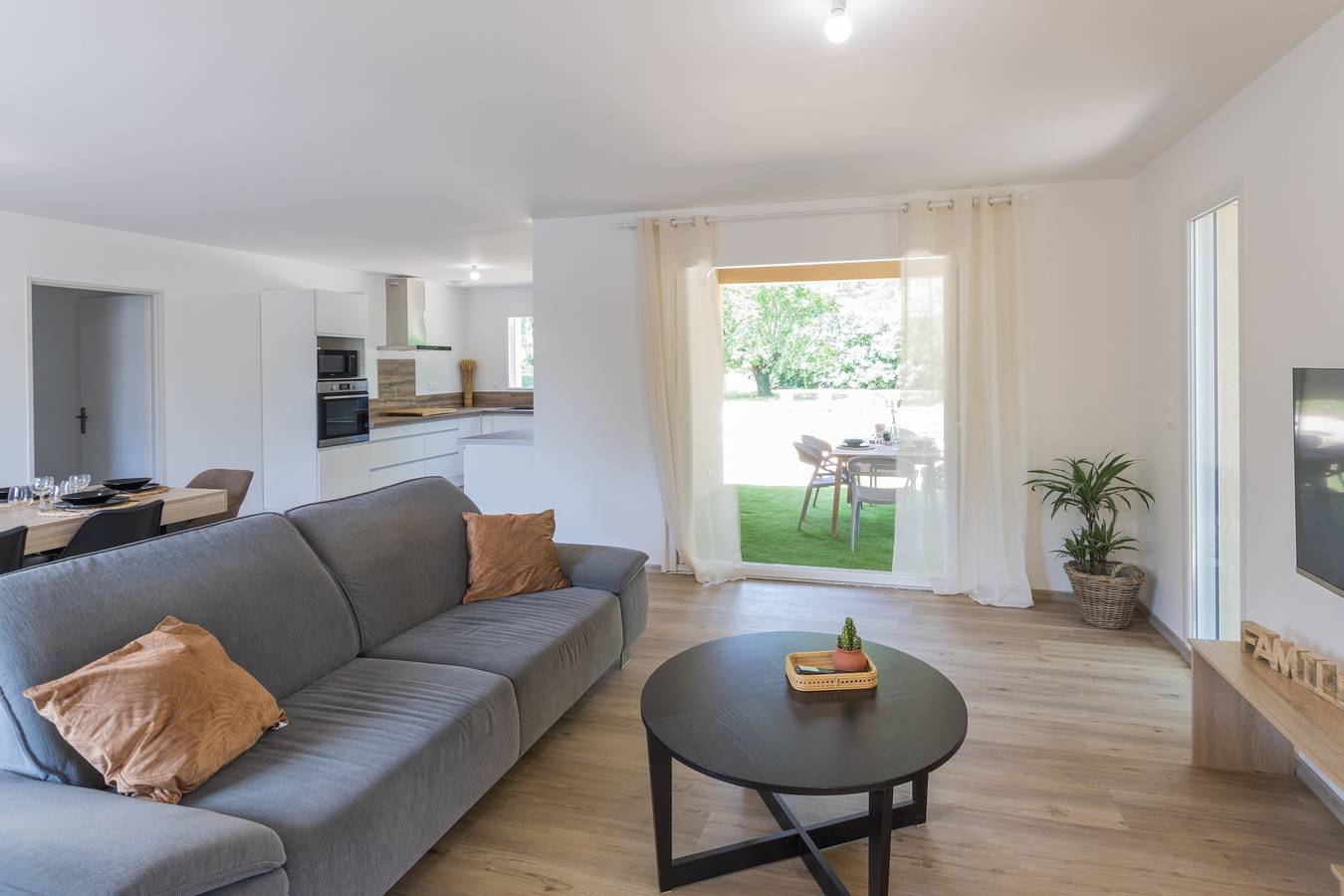 Maison de vacances pour 6 personnes avec jardin in Berrias-Et-Casteljau, Cévennes