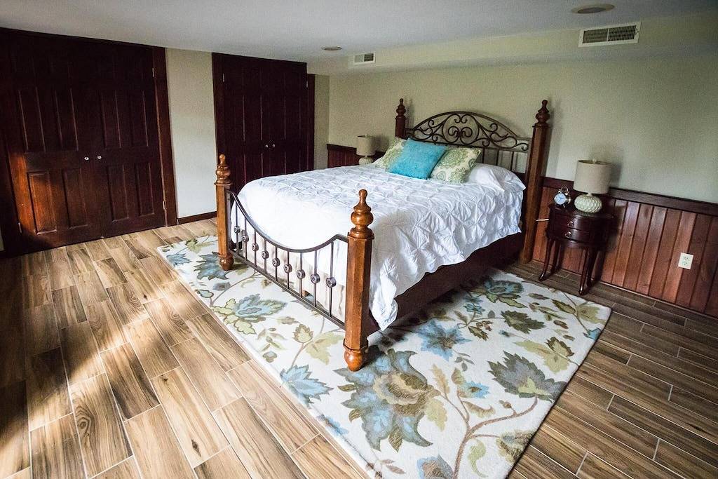 New Wine Trail Carriage House, gemütlich, sauber, Wandern, Radfahren, Shawnee Nat'l Forest in Alto Pass, Union County (IL)