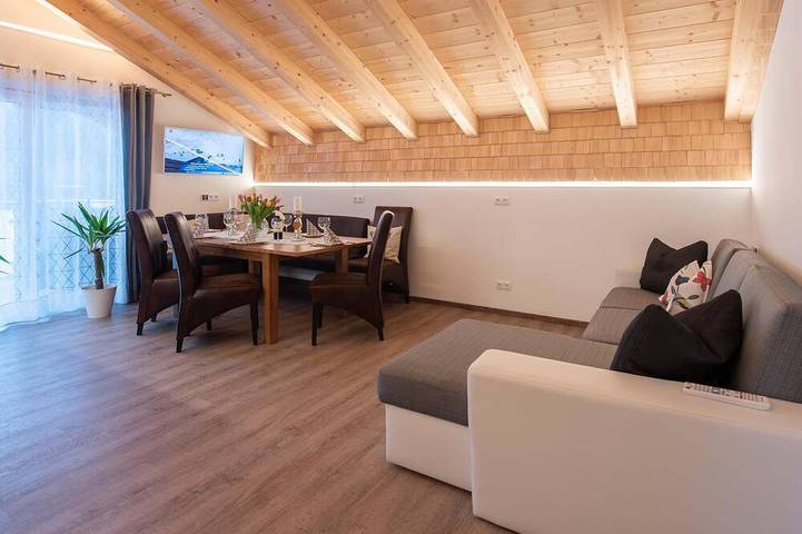 Ferienwohnung für 8 Personen, mit Balkon - 1