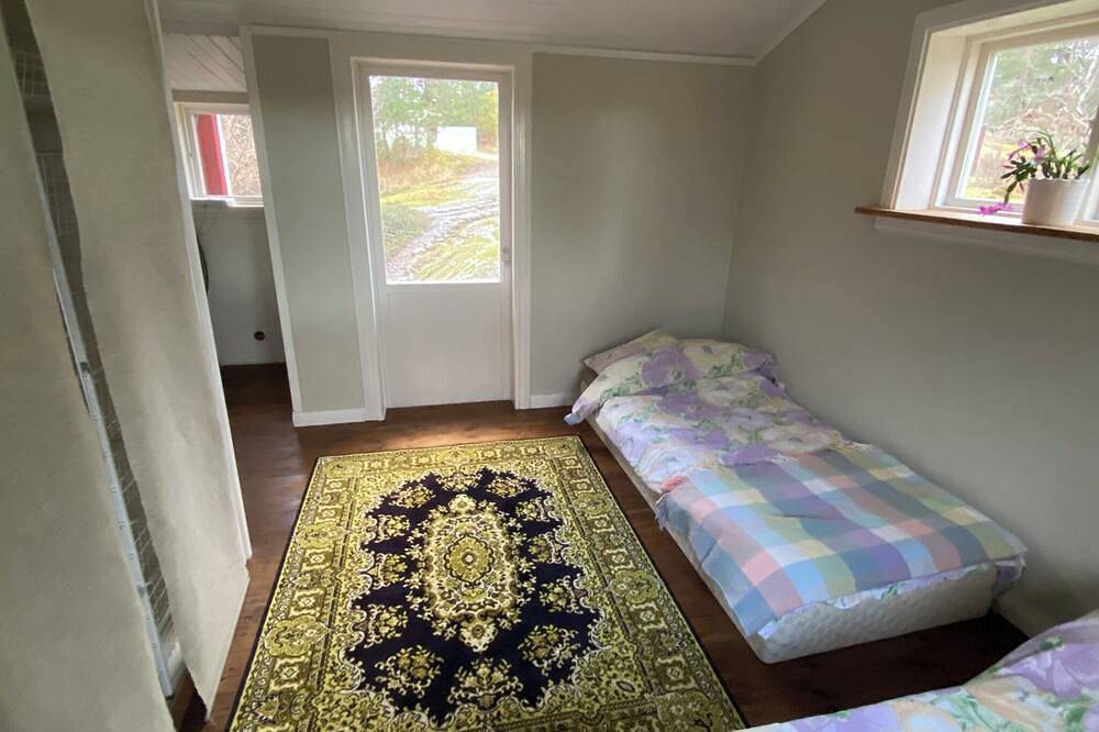 Family & Pet Friendly Archipelago House with Sea View close to Swimming and Hiking in Tyresö, Schwedische Ostsee
