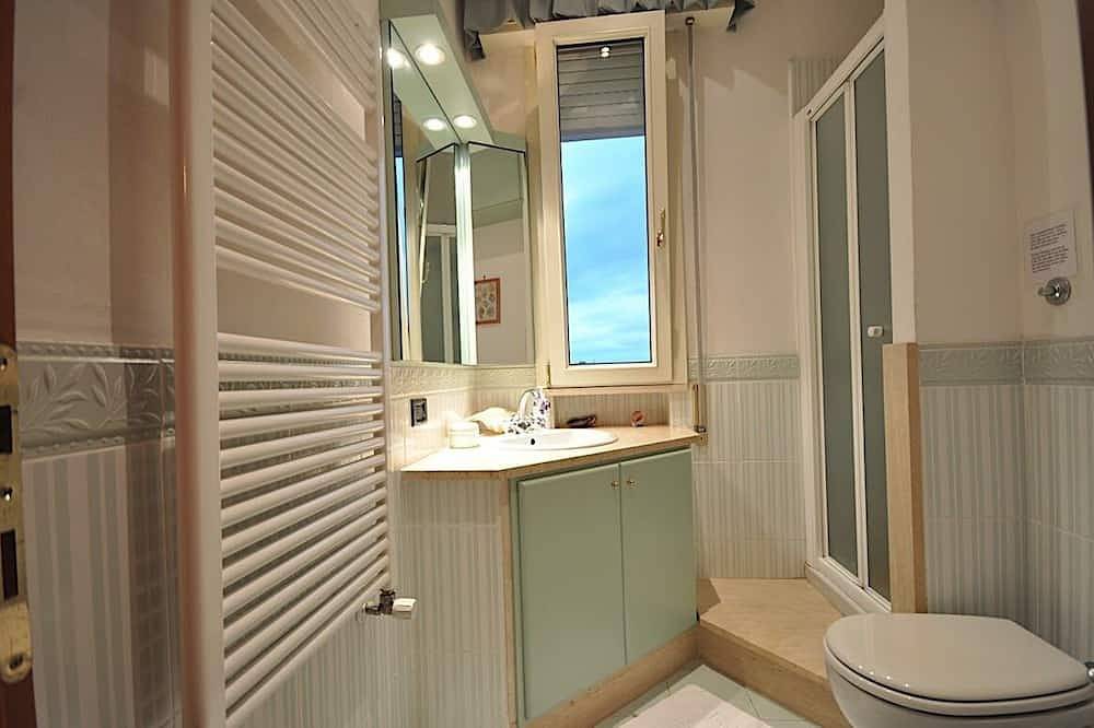 Ganze Wohnung, Luxuriöses Apartment mit Meerblick an der Promenade 100m vom Meer entfernt in Cesenatico, Forlì-Cesena Provinz