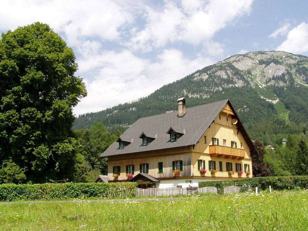 Ferienwohnung mit 4 Schlafzimmer in Grundlsee, Totes Gebirge