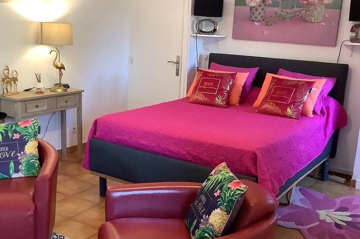 Appartement de vacances pour 3 personnes, avec jardin et terrasse, animaux acceptés