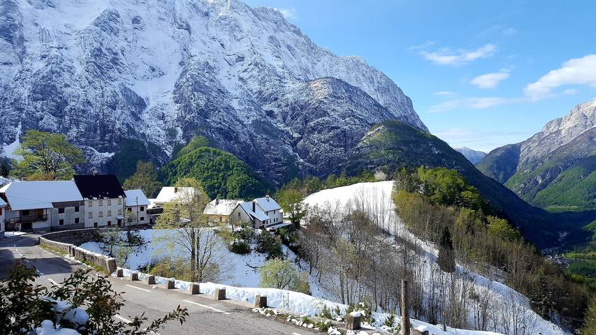 Ferienwohnung für 6 Personen, mit Ausblick und Garten in Bovec - 2
