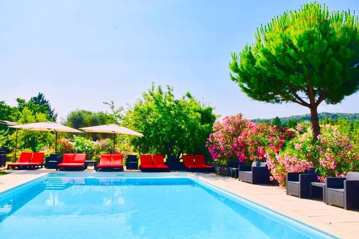 Location de vacances pour 2 personnes, avec piscine et jardin à Saint-Didier - 4