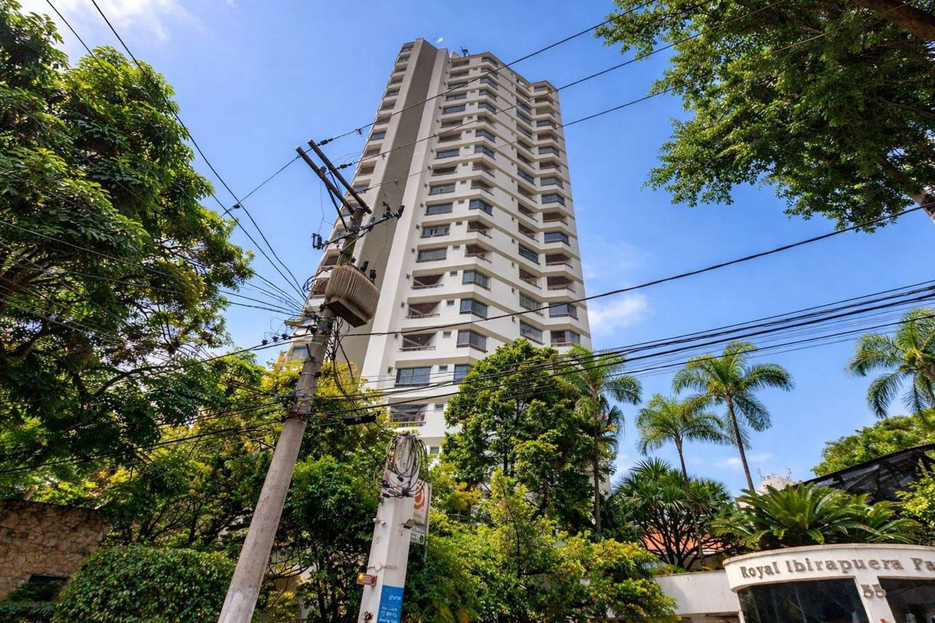 Apartamento entero, Apto com Piscina e Garagem perto do Ibirapuera in Moema, São Paulo