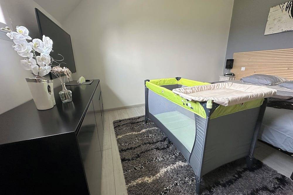 Agréable Maison Avec Piscine Chauffée Tout Confort Proche la Baule in Saint-André-des-Eaux, Côte de Jade