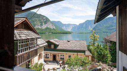 Ferienwohnung für 4 Personen, mit Garten und Seeblick sowie Balkon und Sauna in Hallstatt