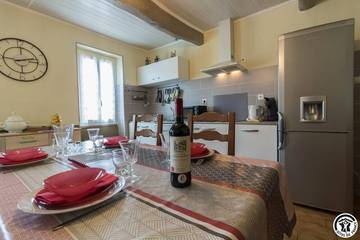 Location de vacances pour 6 personnes, avec jardin à Lherm