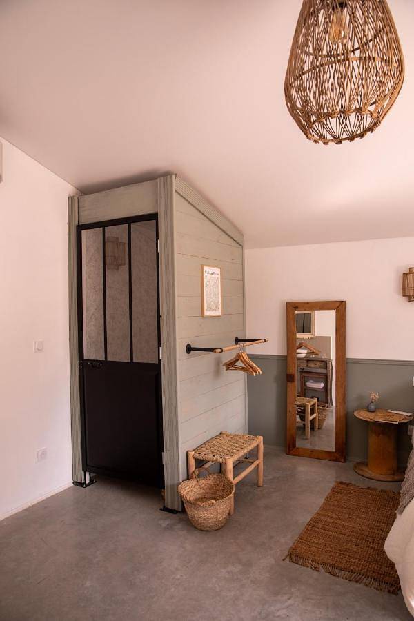 Double Room with Pool View in Belflou, Région de Carcassonne