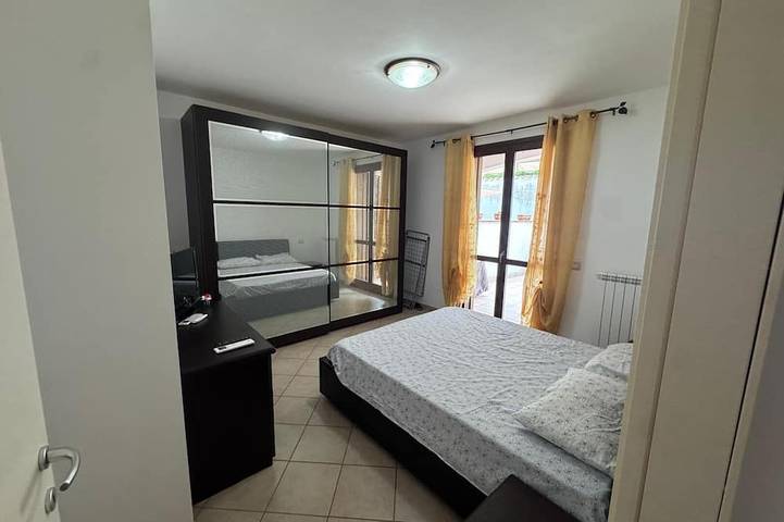 Entire apartment, Cozy house in Scarlino near the sea, ideal with extra space.Pet friendly in Scarlino, Grosseto Province