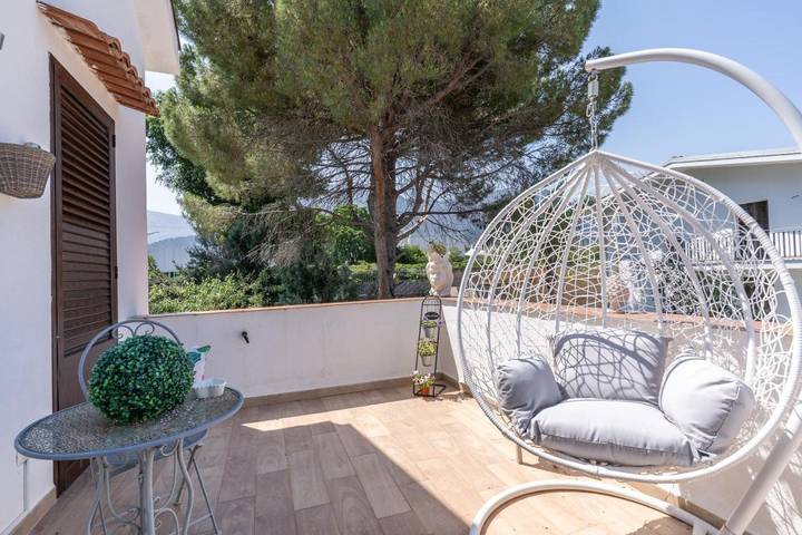 Villa per 4 persone, con panorama e giardino, con animali domestici in Carini