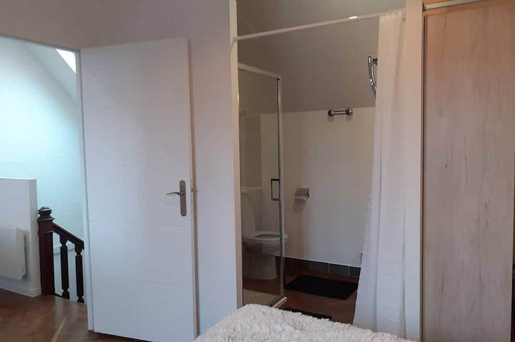 Appartement entier, Un appartement rénové meublé classé 2 étoiles pour  4 personnes in Guilvinec, Région de Quimper