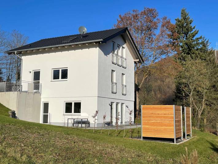 Ferienwohnung für 4 Personen, mit Garten und Ausblick sowie Terrasse, kinderfreundlich in Edertal - 3