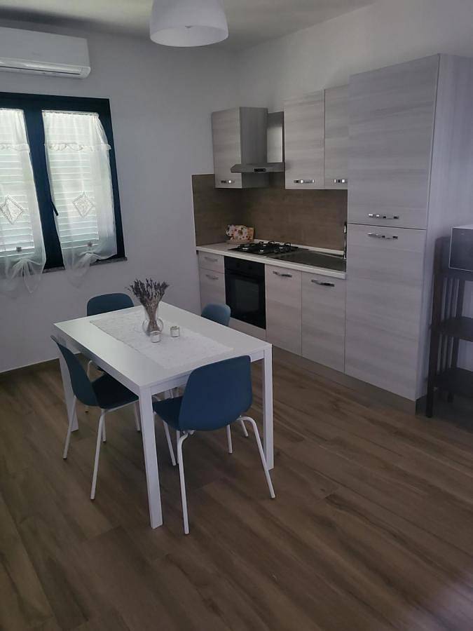 Location de vacances pour 3 personnes, avec jardin et vue dans San Giovanni Sardinia - 4