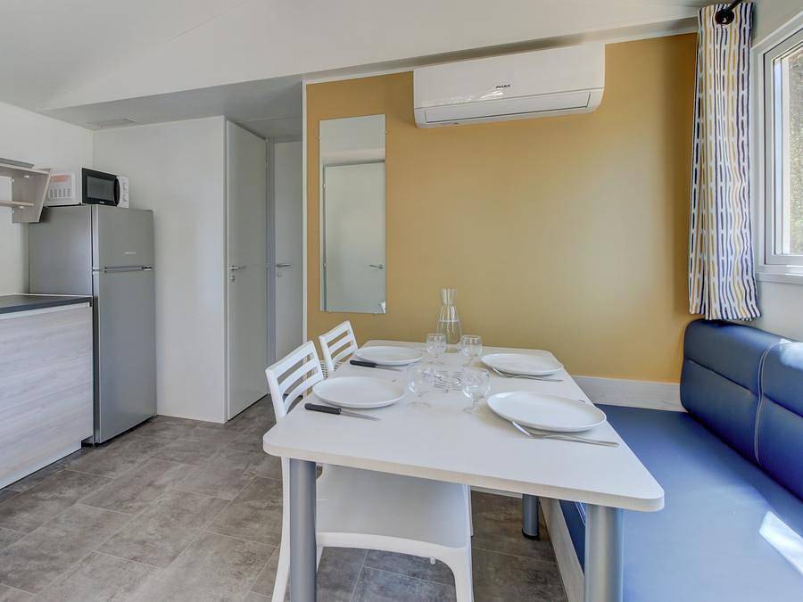 Camping Internazionale Eden  - Mobilhome 6 personnes - Mobil-home | Comfort | 2 Ch. | 4/6 Pers. | Terrasse simple | Clim. in San Felice del Benaco, Montagnes autour du lac de Garde