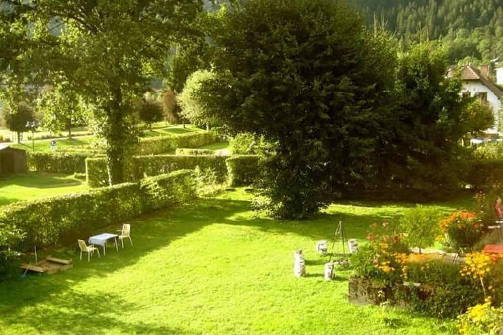 Ganze Wohnung, Appartement 3 - Gästehaus Bulfon in Steindorf am Ossiacher See, Oberkärnten