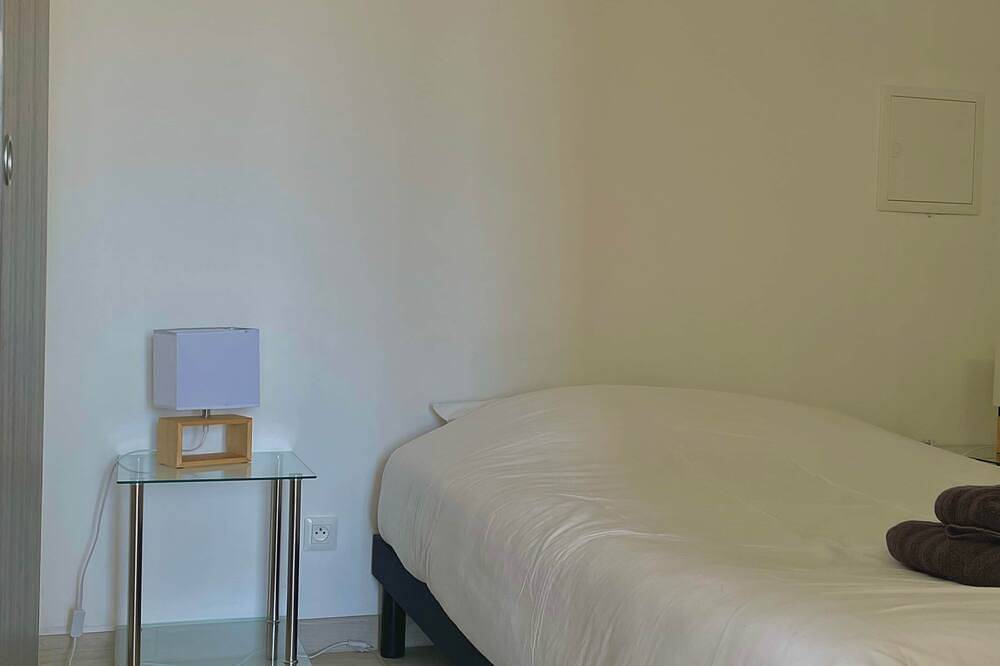 Entire apartment, Bellavista #2 x Parking in Arromanches-les-Bains, Bayeux region