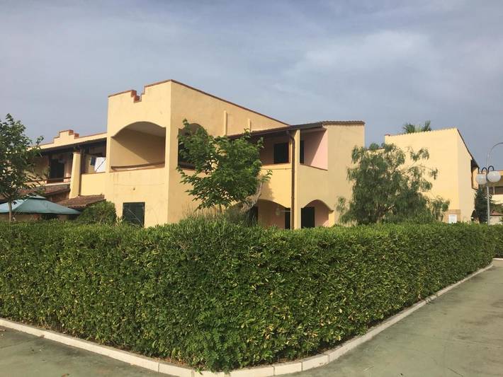 Ferienhaus für 7 Personen, mit Balkon und Terrasse sowie Garten und Ausblick in Pisticci