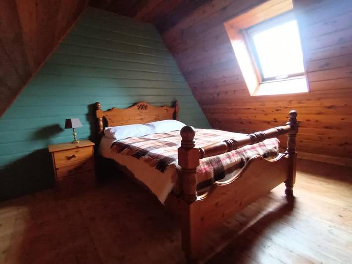 Gîte pour 5 personnes, avec vue et jardin à Belle-Isle-en-Terre - 4