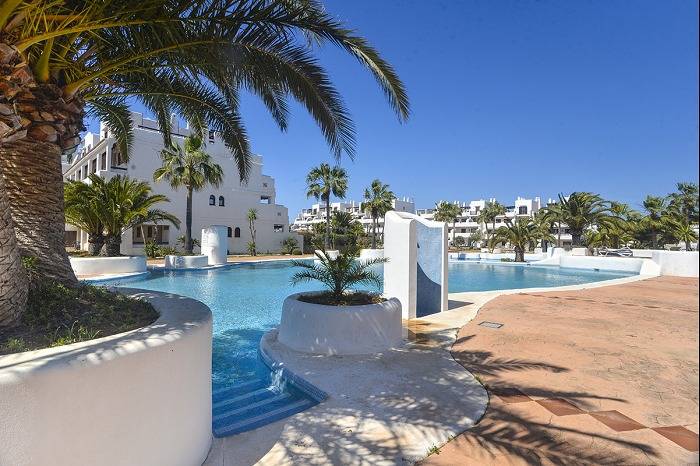 Ferienwohnung für 4 Personen, mit Meerblick und Terrasse sowie Garten und Pool in Cala d'Or - 4