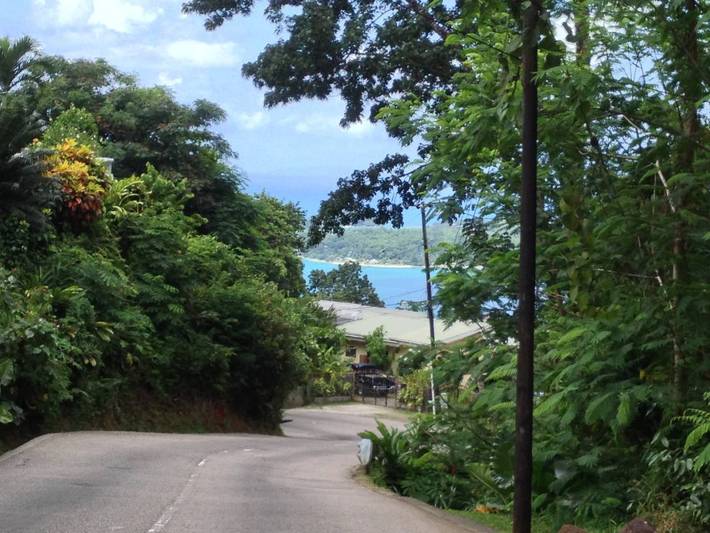Location de vacances pour 8 personnes, avec jardin et terrasse, animaux acceptés aux Seychelles - 2