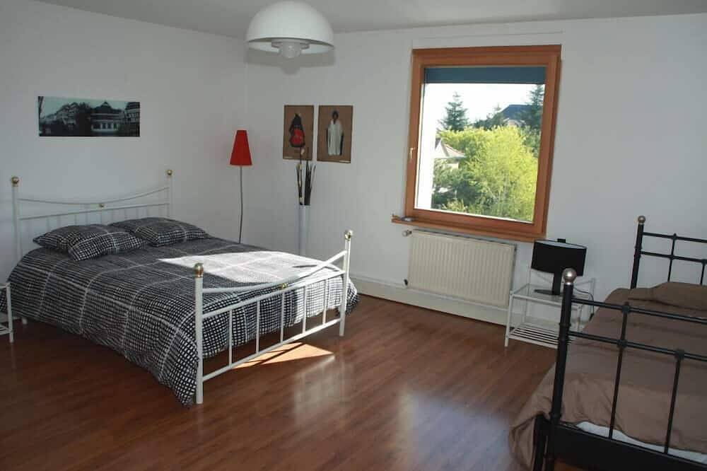 Appartement entier, Comme Chez Soi...'     Classement Adt 4 étoiles - Climatisé. in Hœnheim, Région de Strasbourg