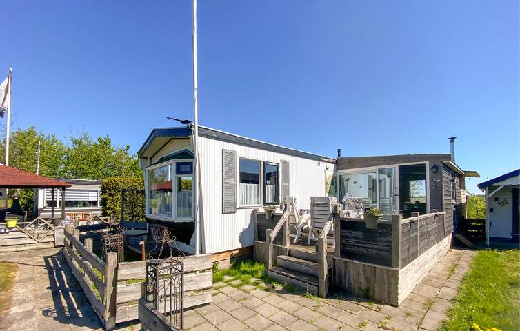 Camping für 4 Personen, mit Terrasse und Garten, mit Haustier in Friesland