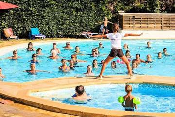 Camping für 6 Personen in Castelnau-de-Montmiral, Zentralmassiv, Bild 2