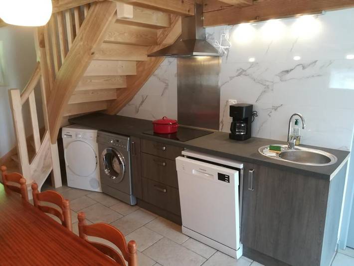 Chambre d’hôte pour 11 personnes, avec jardin ainsi que vue et piscine, animaux acceptés en Dordogne - 3